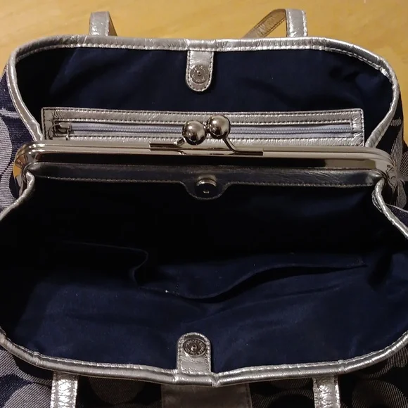RARE Coach Denim Kisslock EUC β¨οΈ - Picture 3 of 11
